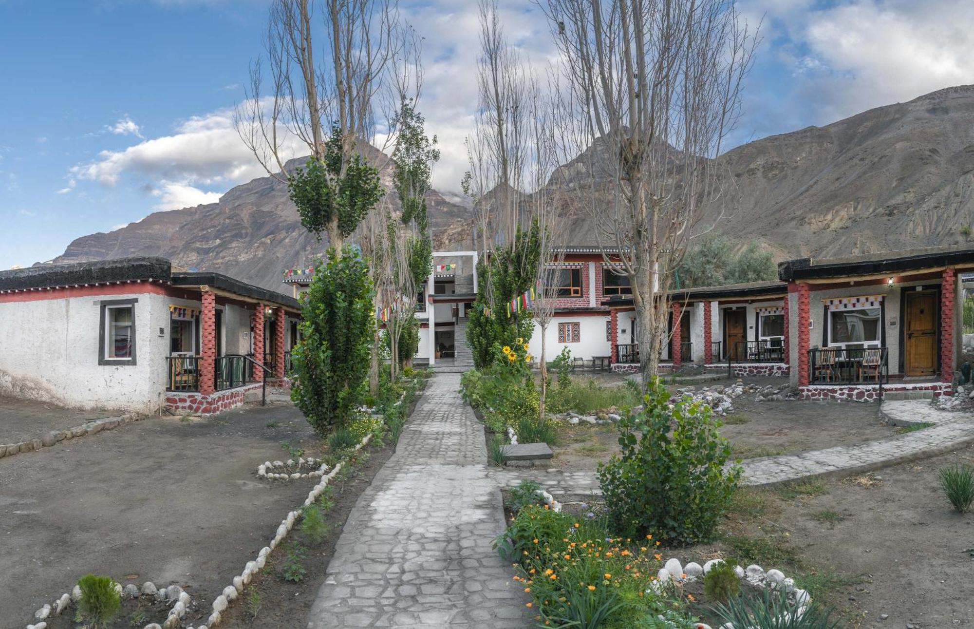 Lodge Echor Mud Huts Tabo, Spiti Valley